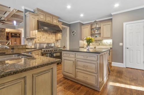 3334 Forestwood Dr, Suwanee, GA 30024-4608