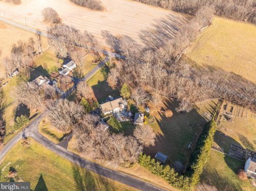 874 Pheasant Hill Rd, Summit Point WV  25446-3634 exterior