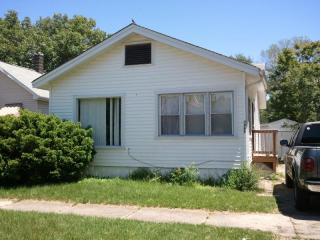 3965 Monroe St, Gary IN  46408-2744 exterior