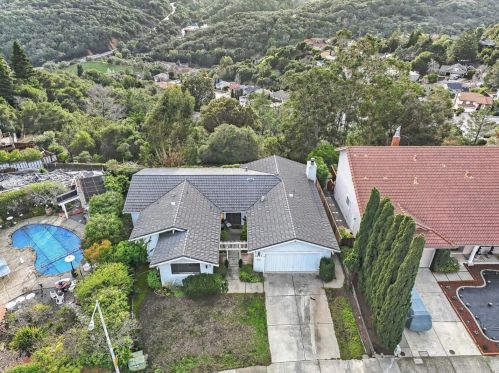 3203 La Mesa Dr, San Carlos, CA 94070-4244