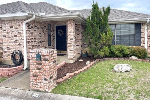 9657 Lea Shore St, Fort Worth TX  76179-3226 exterior