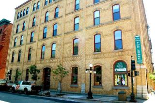 350 Sibley St, Saint Paul MN  55101-2674 exterior
