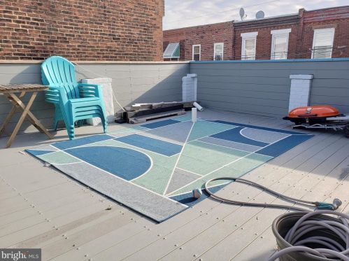 1813 19 St, Philadelphia PA  19146-1438 exterior