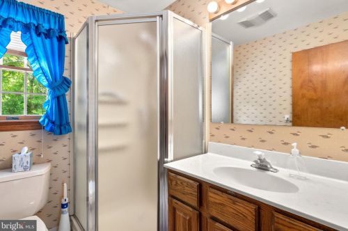 738 Sharpsburg Dr, Davidsonville MD 21035-1927 exterior