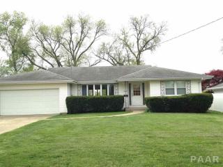 2328 Newman Pkwy, Peoria IL  61604-2268 exterior