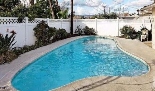1293 Whitcomb Ave, Simi Valley, CA 93065-4647