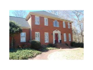 4317 Willow Oak Dr, Gainesville, GA 30506-4310