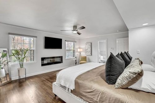 4175 Harrogate Dr, Atlanta GA  30327-3624 exterior
