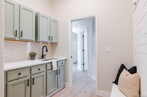 15805 Double Eagle Dr, Morrison CO  80465-9637 exterior