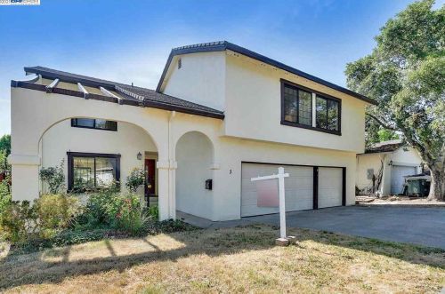 3 San Luis Pl, Santa Rosa, CA 95409-2806