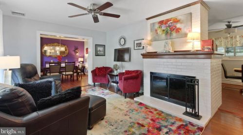 18 Gable Park Rd, Lancaster, PA 17603-6413