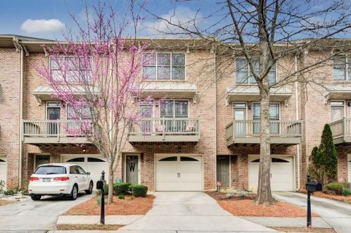 1388 Idlewood Parc Xing, Tucker, GA 30084-7835