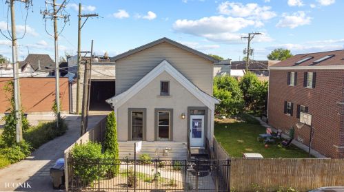 2415 Washburne Ave, Chicago IL  60608-1007 exterior