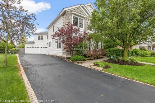 2263 Timothy Dr, Glenview, IL 60026-7790