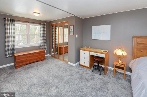 226 Nassau Dr, Haddonfield NJ exterior