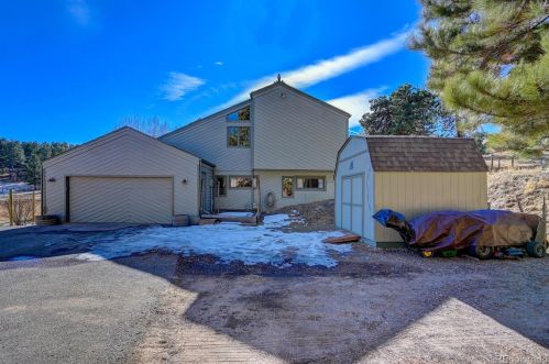 5615 Hatch Dr, Lakewood CO 80439 exterior