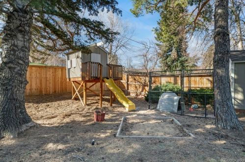 8036 Fremont Ave, Englewood CO  80112-1825 exterior