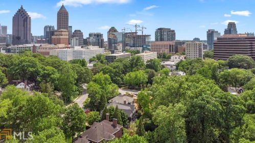 150 Beverly Rd, Atlanta GA  30309-2656 exterior
