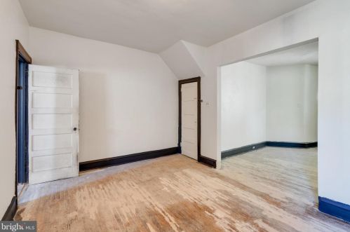 5643 11 St, Philadelphia PA 19141-3607 exterior