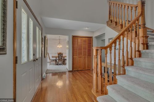 1704 Prairie Hill Rd, Saint Cloud, MN 56301-4945