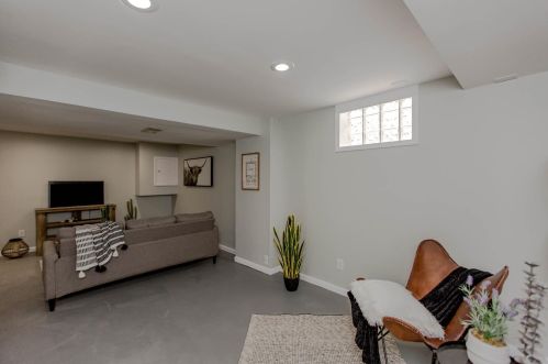 3376 Gerold Dr, Cincinnati OH 45238-2116 exterior