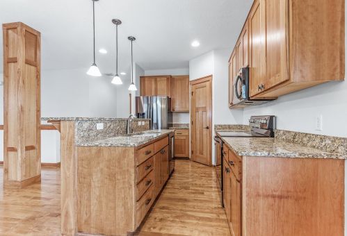 15604 Dunberry Way, Saint Paul MN  55124-7827 exterior