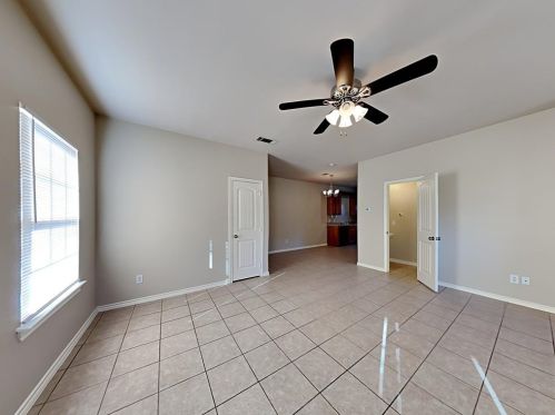 1112 Parkway Trl, Princeton TX  75407-6805 exterior