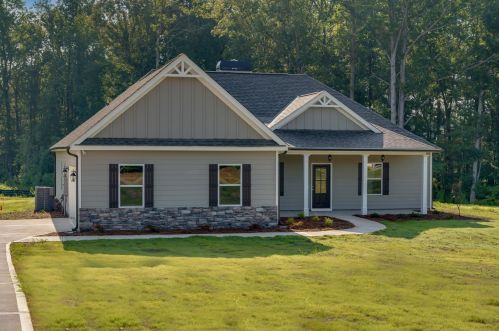 51 Sourwood Dr, Mansfield, GA 30055-2170