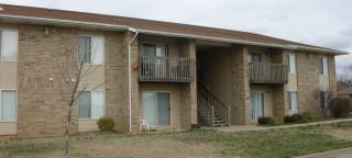 255 Palm Dr, Springfield MO  65810-1770 exterior