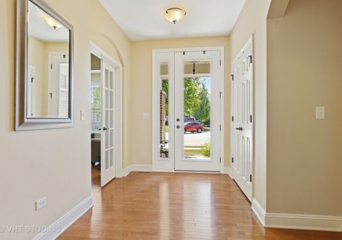 2815 Edgebrook Ct, Naperville, IL 60564-5090