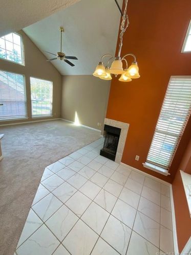 15 Carriage Crossing Ln, Middletown, CT 06457-5827