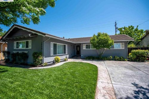 2900 Cabrillo Dr, Tracy, CA 95376-2008