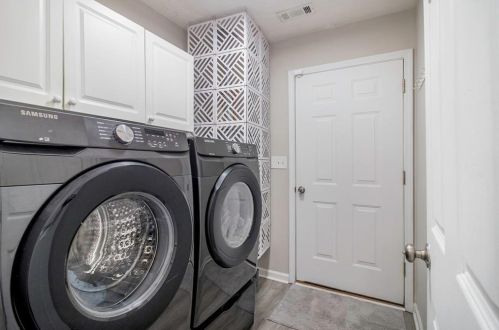 553 Medalist Way, Conyers GA  30094-4181 exterior