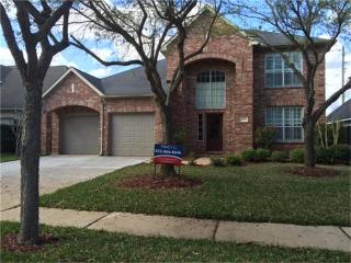 5922 Brook Bend Dr, Sugar Land TX  77479-4133 exterior