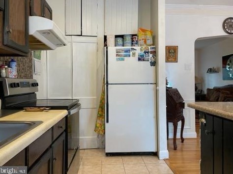 6737 Lynford St, Philadelphia PA 19149-2127 exterior