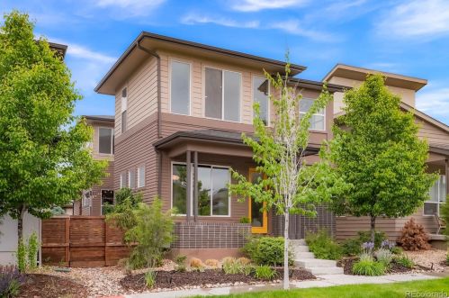 6643 Avrum Dr, Denver, CO 80221