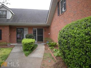 3256 Henderson Mill Rd, Atlanta, GA 30341-6063