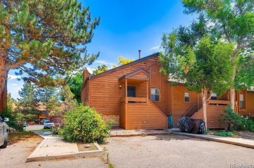 4242 Richfield Way, Denver, CO 80013-3282