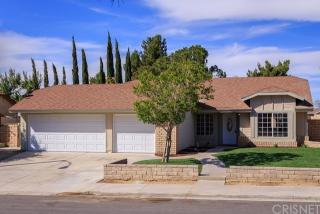 7361 Golden Jubilee Ln, Juniper Hills, CA 93543-3001