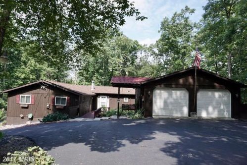 1100 Nancy Jack Rd, Gerrardstown WV  25420-3818 exterior