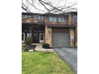 1752 Falcon Dr, Bethlehem PA  18017-2726 exterior