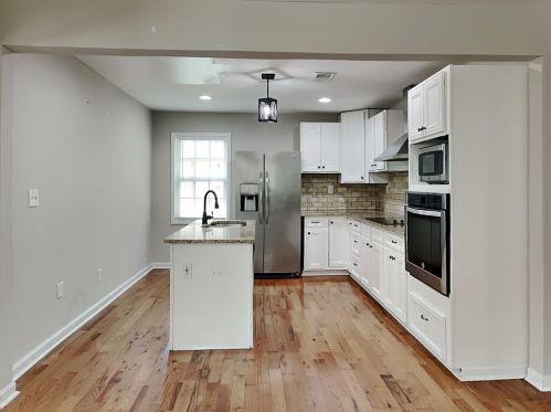 490 Center Hill Ave, Atlanta GA  30318-6231 exterior