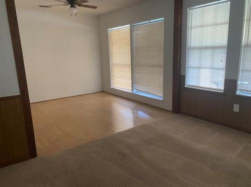 407 Kemp Ct, Midlothian, TX 76063-1991