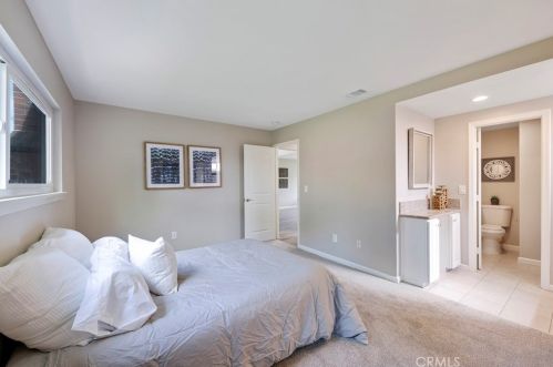 6969 Hillside Ave, Riverside CA  92504-2071 exterior