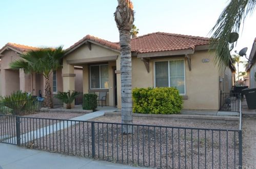 1052 De Anza Dr, San Jacinto, CA 92582-2533