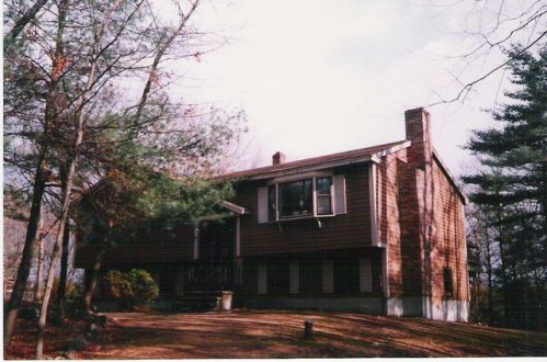 433 Pendleton Ln, Londonderry, NH 03053-4607