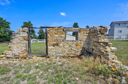 395 Stagecoach Trl, Elizabeth CO  80107-8538 exterior