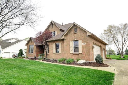 320 Heatherwoode Cir, Springboro, OH 45066-1527