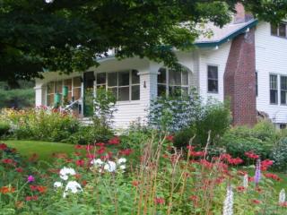 62 Melvin Mills Rd, Bradford, NH 03221-3707