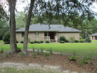 1100 Whaley Rd, Jesup, GA 31546-2300